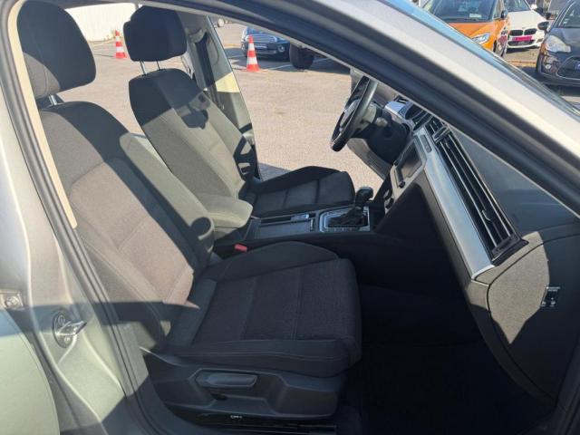 Volkswagen Passat image 3