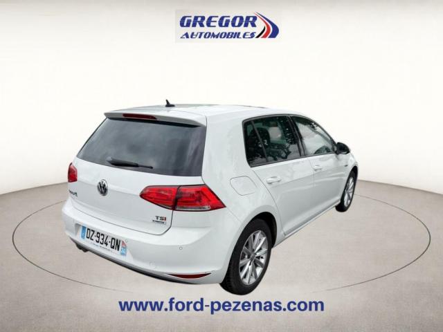 Volkswagen Golf image 6