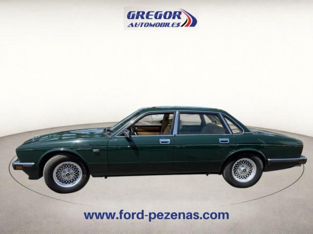 Jaguar Xj image 8