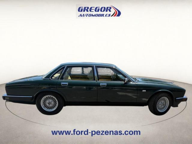 Jaguar Xj image 4