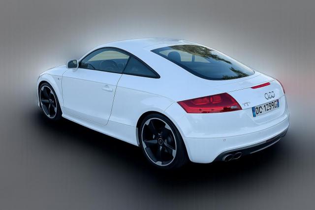 Audi Tt image 2