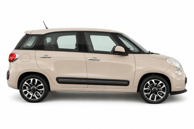 Fiat 500l image 8