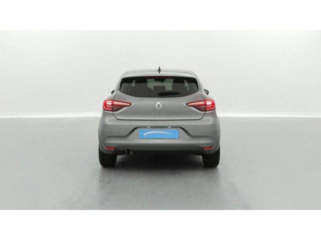 Clio image 9