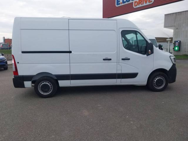 Renault Master image 9