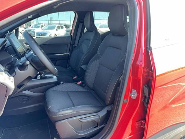 Renault Captur image 8