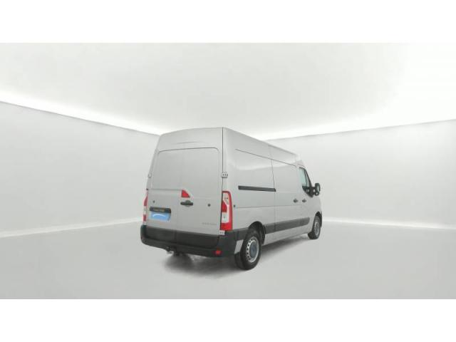 Renault Master image 1