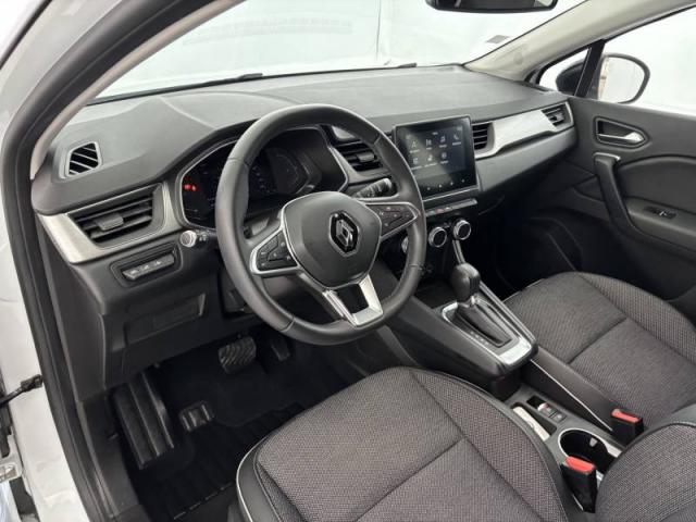 Renault Captur image 2