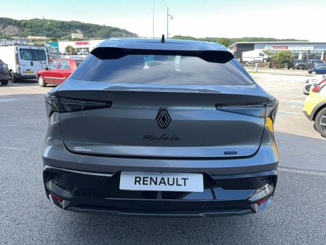 Renault Rafale image 9