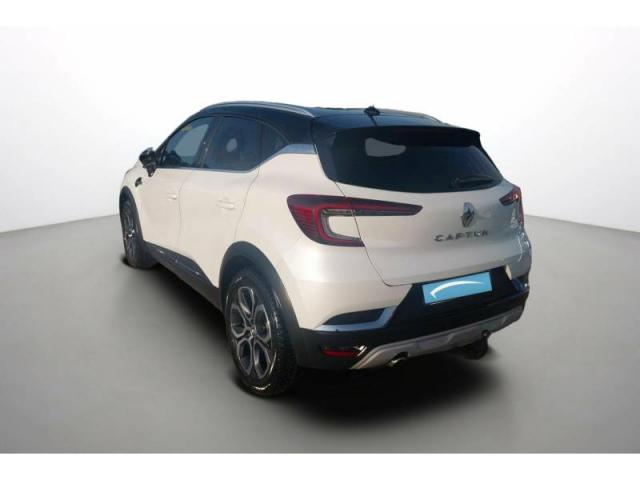 Renault Captur image 2