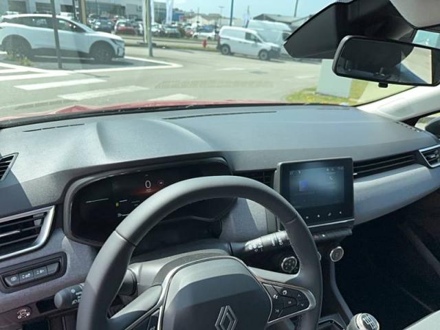 Renault Clio image 6