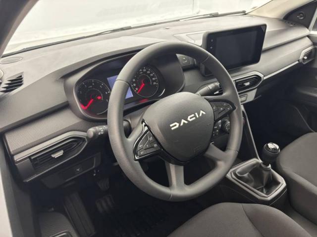Dacia Sandero image 1