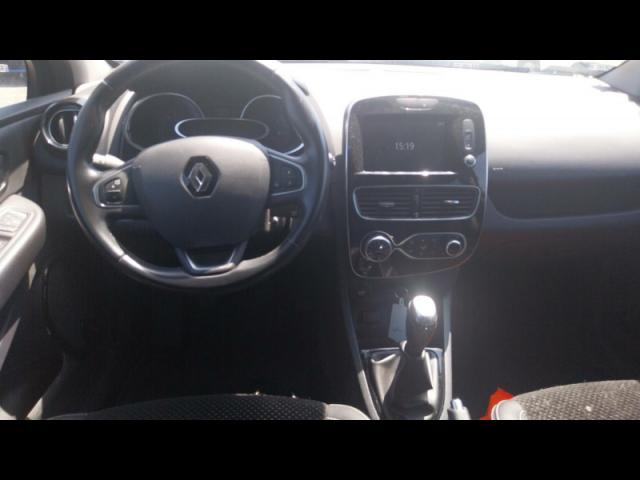 Renault Clio image 2