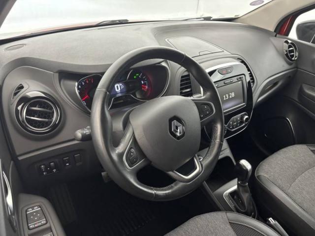 Renault Captur image 1