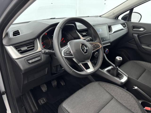Renault Captur image 1