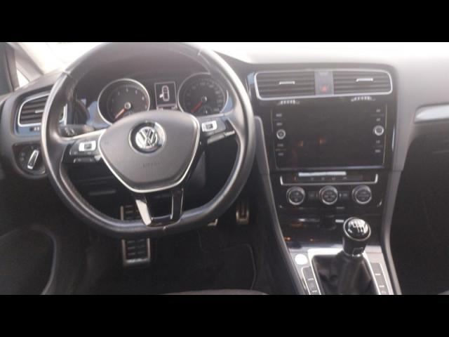 Volkswagen Golf image 3