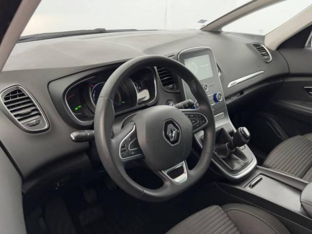 Renault Grand Scénic image 1