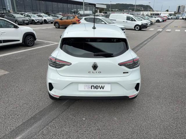 Renault Clio image 8