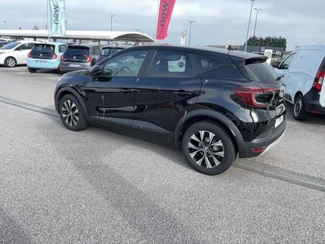 Renault Captur image 1