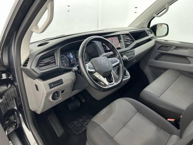 Volkswagen Transporter image 1