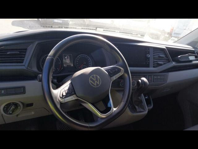 Volkswagen Transporter image 5