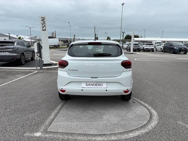 Dacia Sandero image 9
