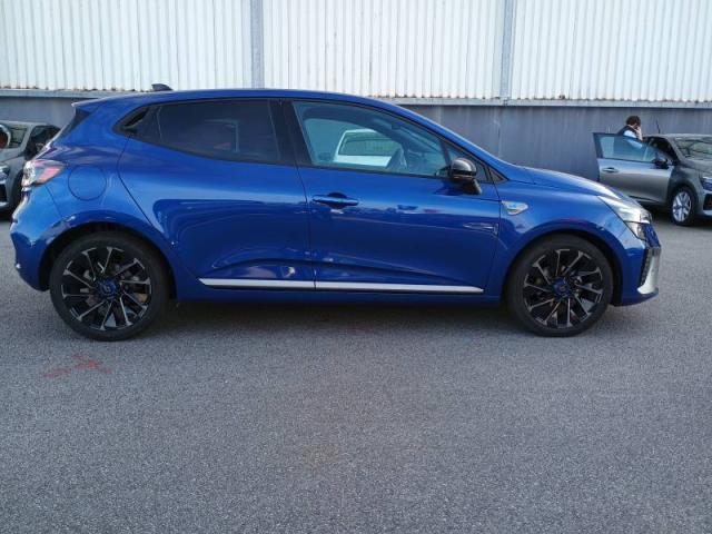 Renault Clio image 2