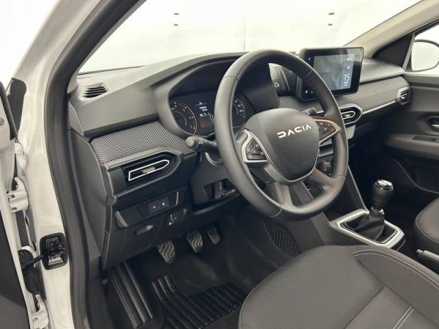 Dacia Jogger image 1