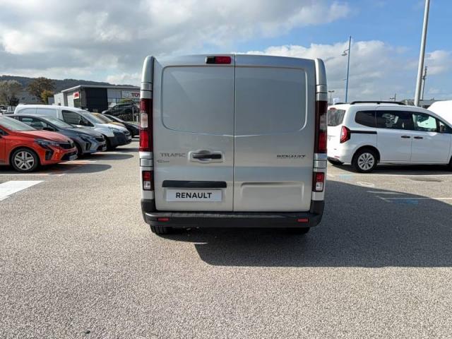 Renault Trafic image 9