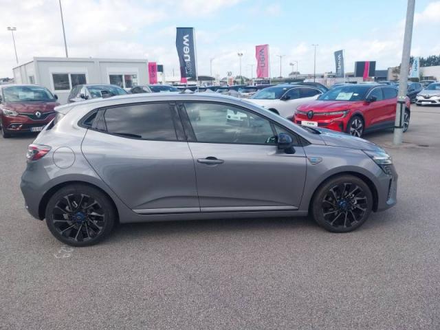 Renault Clio image 1