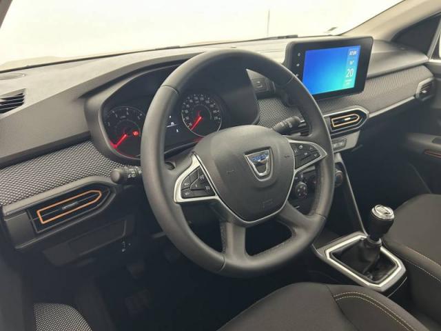 Dacia Sandero image 1