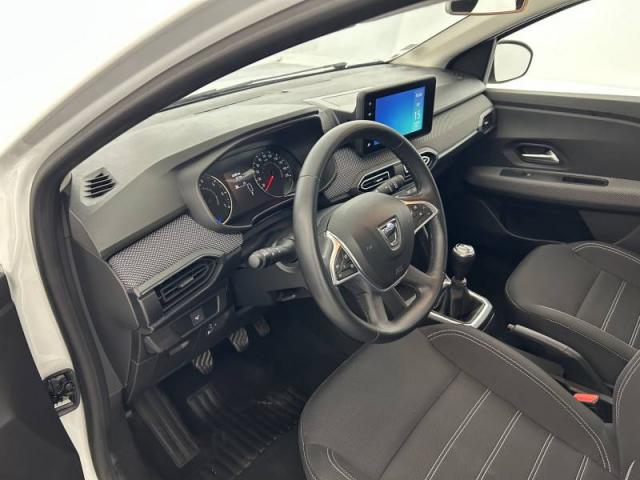 Dacia Sandero image 1