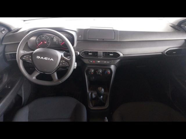 Dacia Sandero image 9