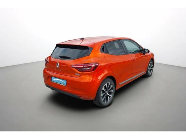 Renault Clio image 8