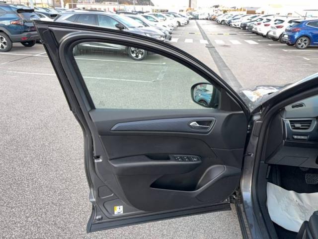 Renault Arkana image 4