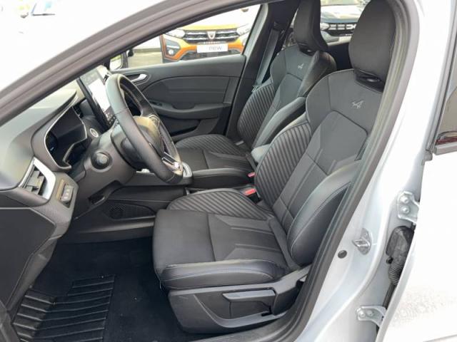 Renault Clio image 2