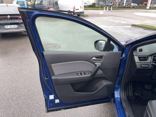 Renault Captur image 1