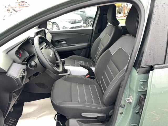 Dacia Sandero image 6