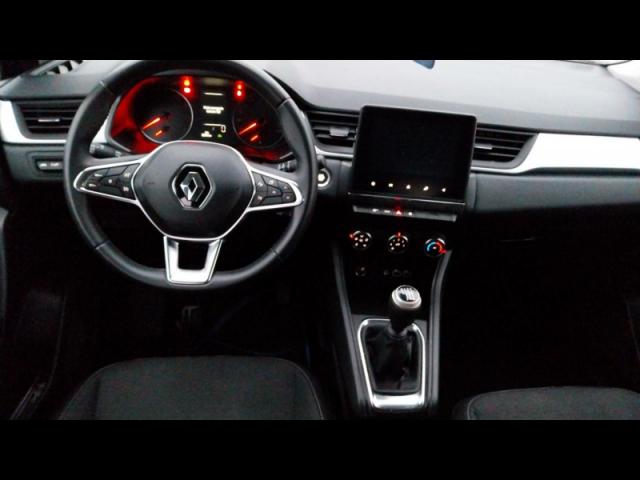 Renault Captur image 8