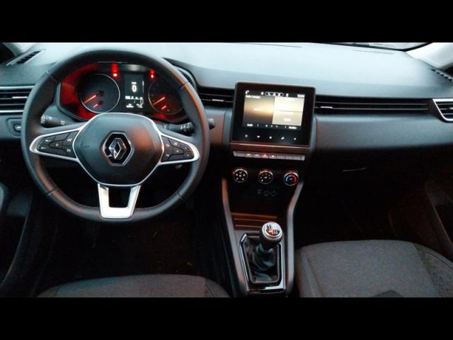 Renault Clio image 2