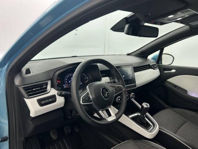 Renault Clio image 1