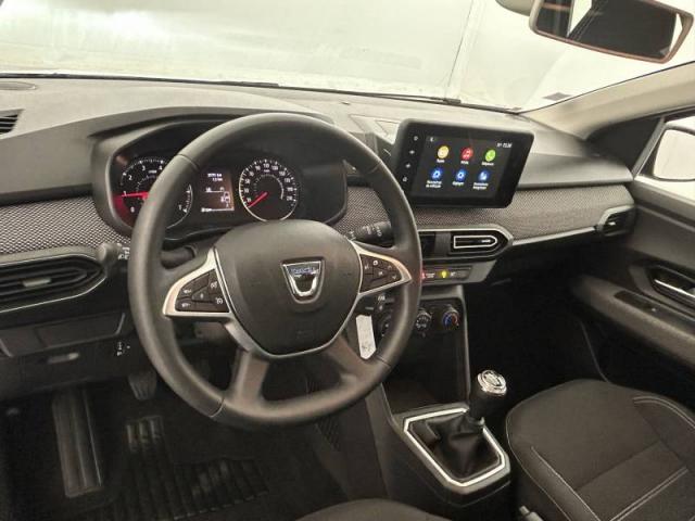 Dacia Sandero image 1