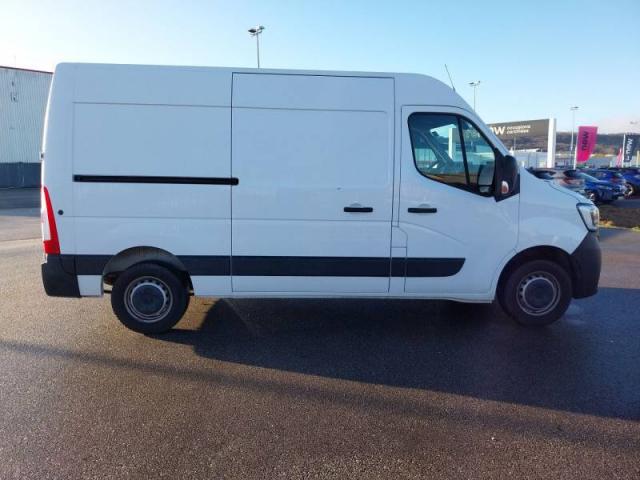 Renault Master image 8