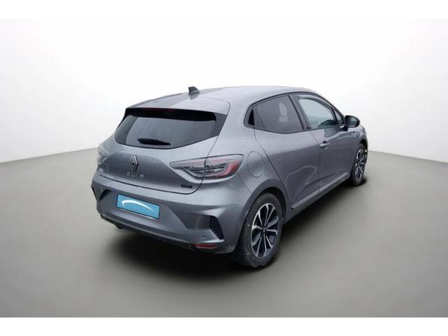 Renault Clio image 2