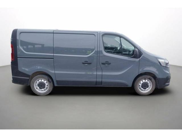 Renault Trafic image 6