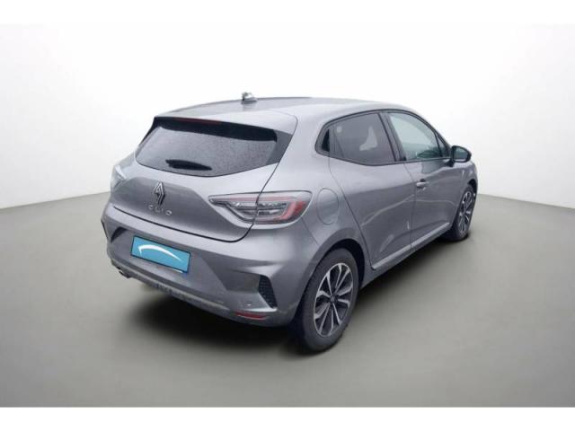 Renault Clio image 2