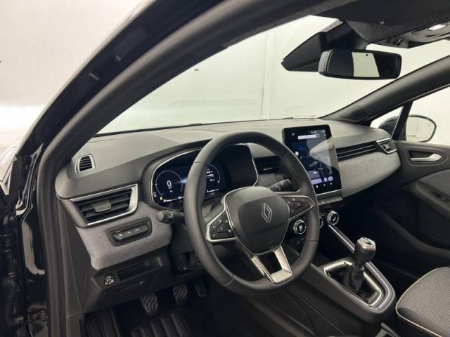 Renault Clio image 1