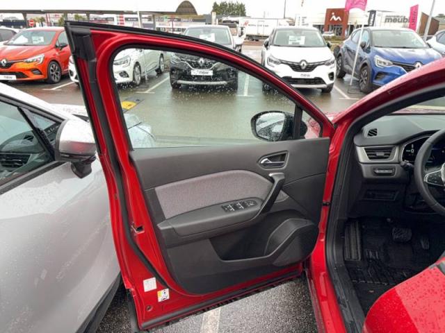 Renault Captur image 8