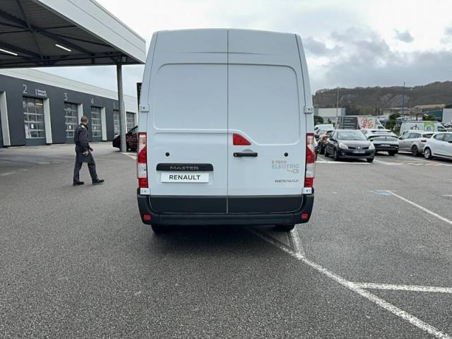 Renault Master image 4