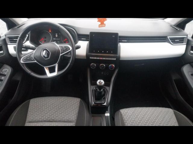 Renault Clio image 2