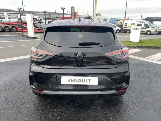 Renault Clio image 2